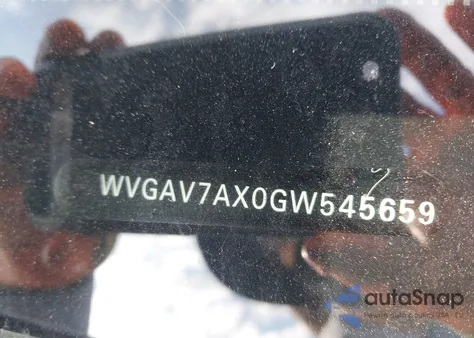 2016 Volkswagen Tiguan S из США, поврежденный, VIN WVGAV7AX0GW545659